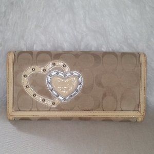 Vintage Coach signature heart wallet